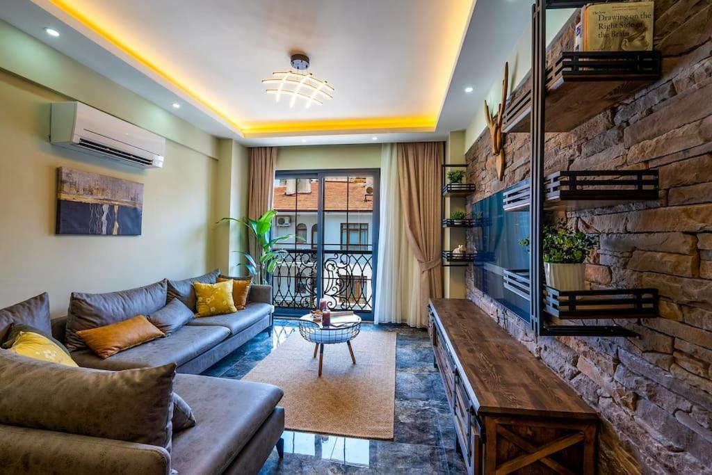 Apartament Sehir Merkezinde Lueks - Ocekhomes Adin