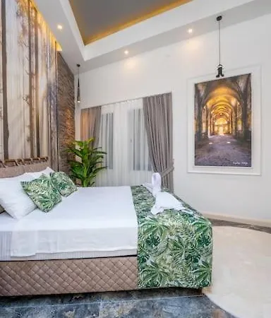 Fethiye Sehir Merkezinde Lueks Daire - Ocekhomes Adin Exterior photo